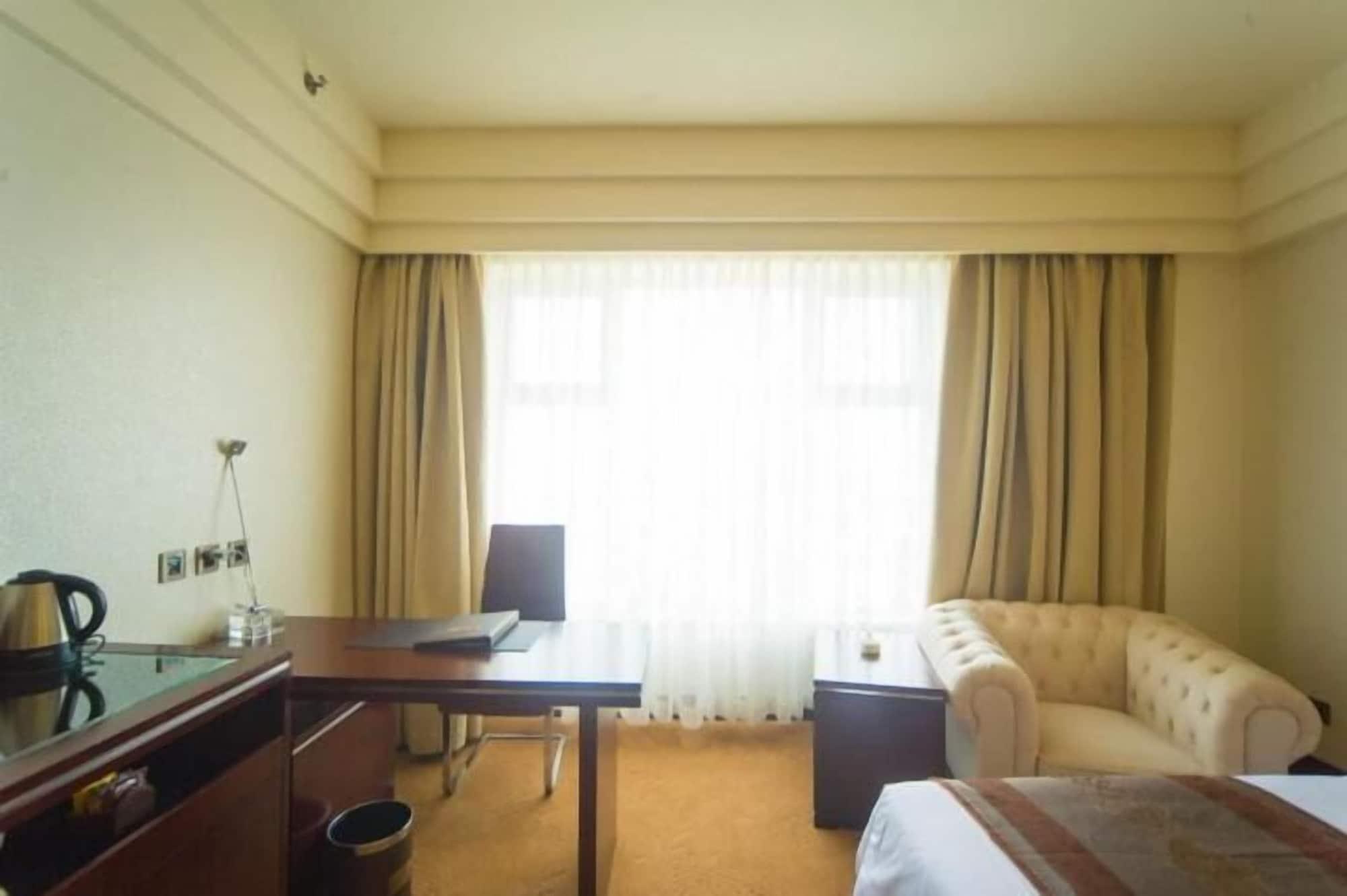 Hotel Ramada Chengdu North Esterno foto