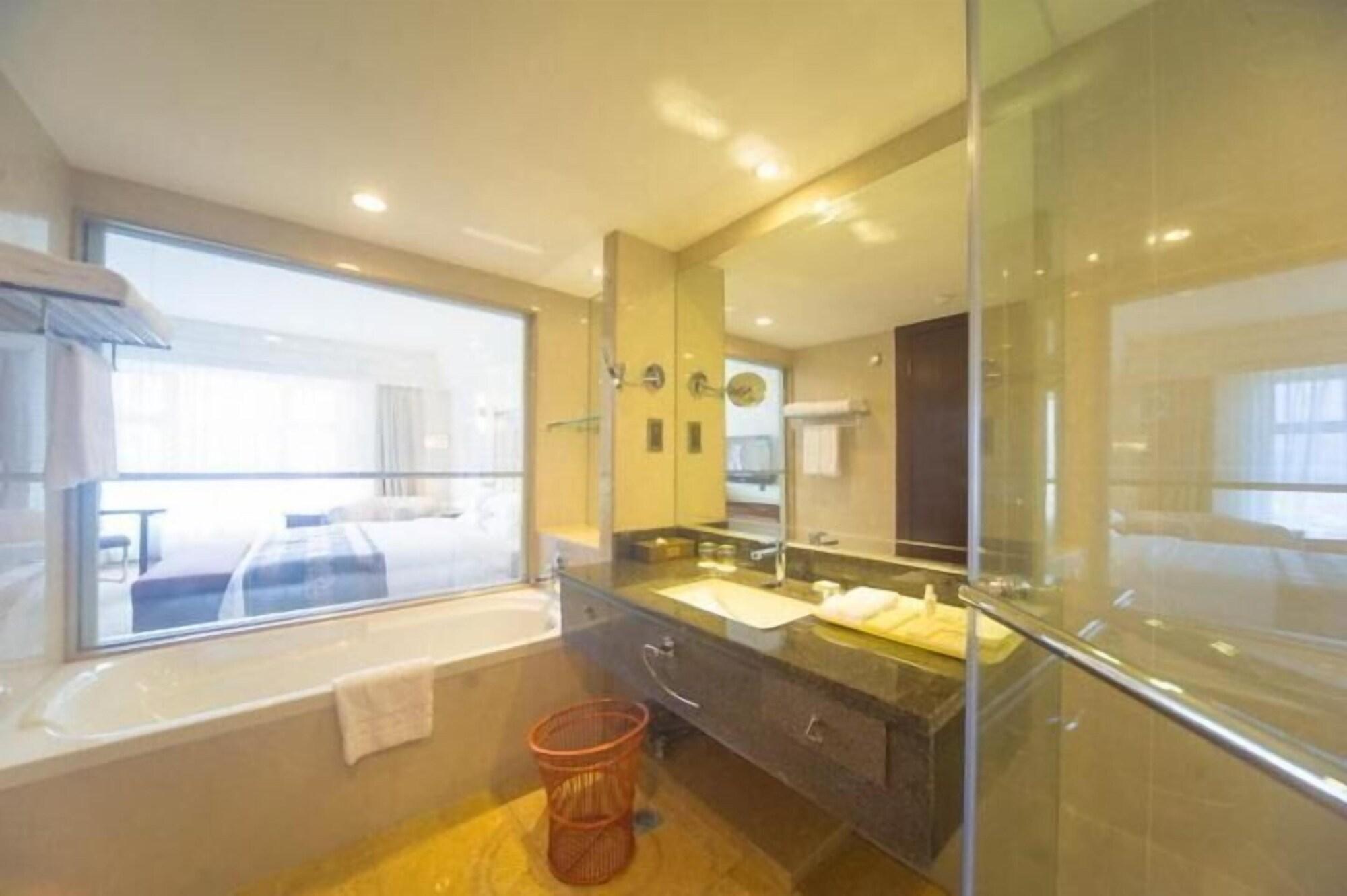 Hotel Ramada Chengdu North Esterno foto