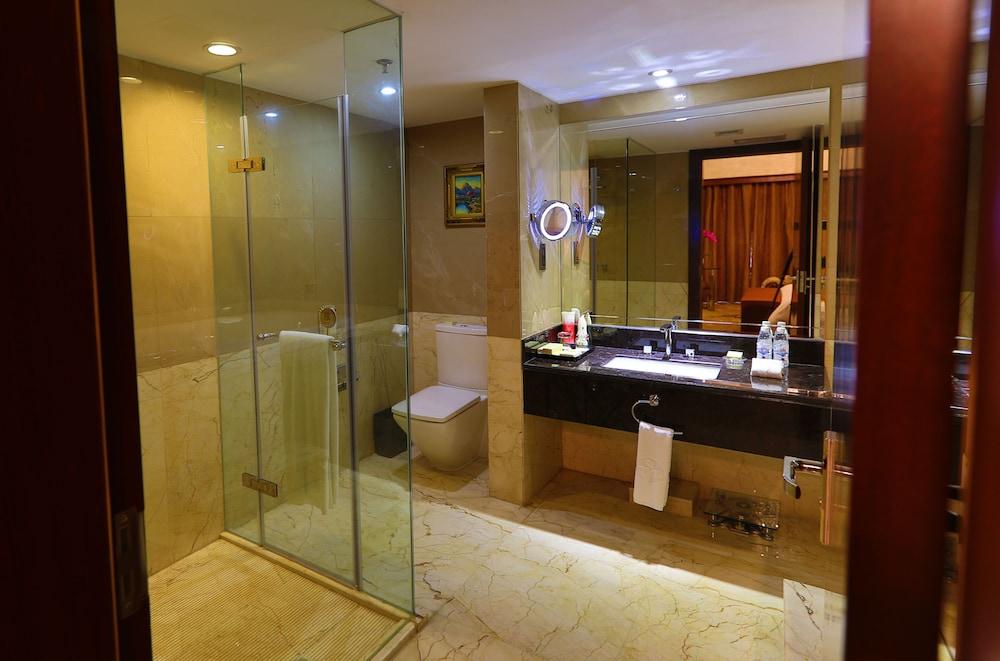 Hotel Ramada Chengdu North Esterno foto