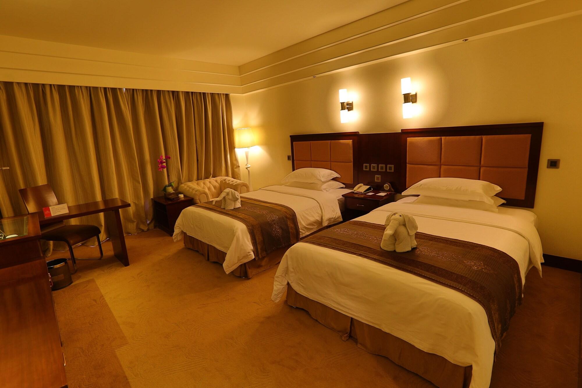 Hotel Ramada Chengdu North Esterno foto