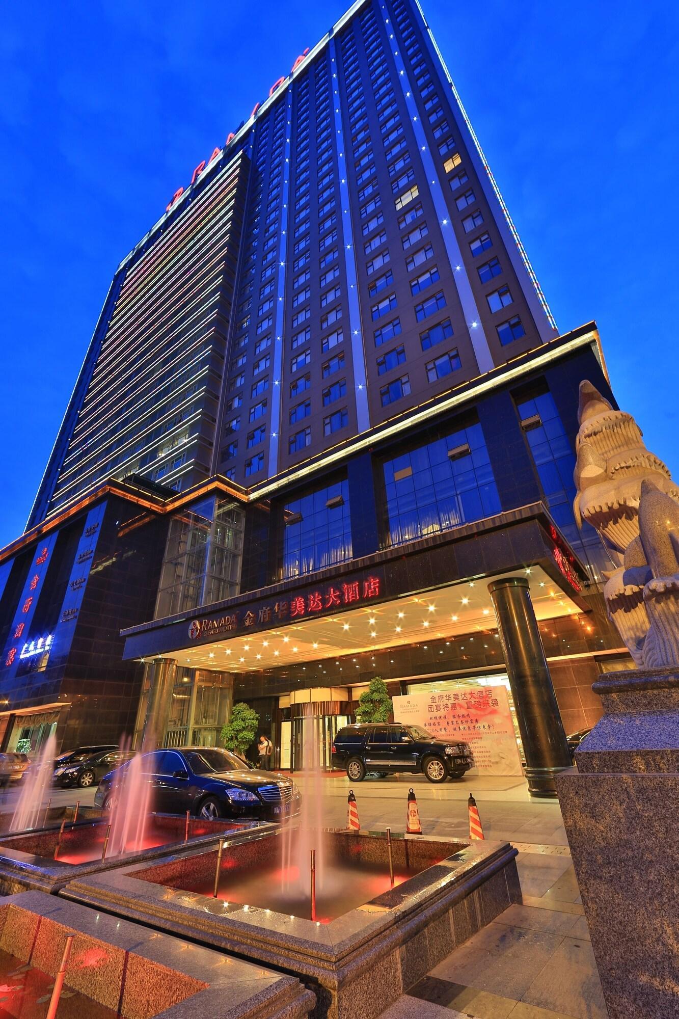 Hotel Ramada Chengdu North Esterno foto